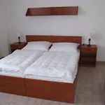 Zamecky 3* Třešť