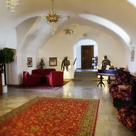 Zamecky Hotel 3*